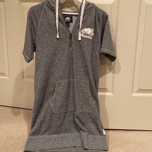 Roots sweater dress in size small